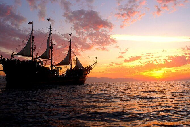 Pirate Ship Tour by day or night! Meals and Drinks included! - An In-Depth Look at the Pirate Ship Tour