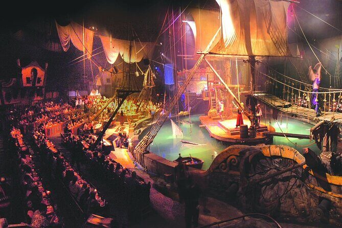 Pirates Dinner Adventure Show in Orlando - What is the Pirates Dinner Adventure?