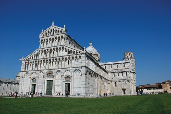 PISA HALF-DAY: from Florence by minivan with Leaning Tower ticket - Key Points