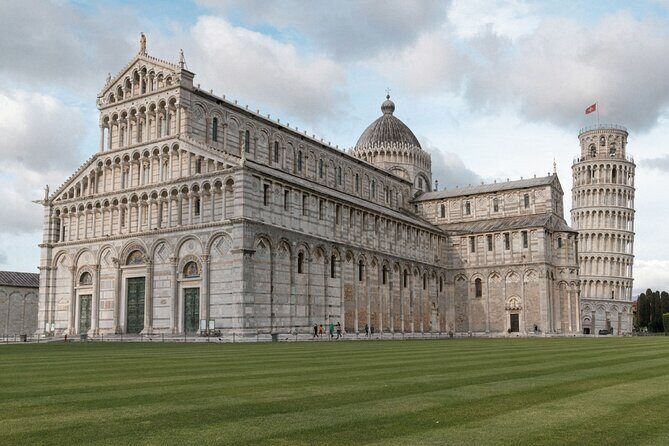 Pisa Walking Tour with Audio and Written Guide by a Local - Who Will Love This Tour?