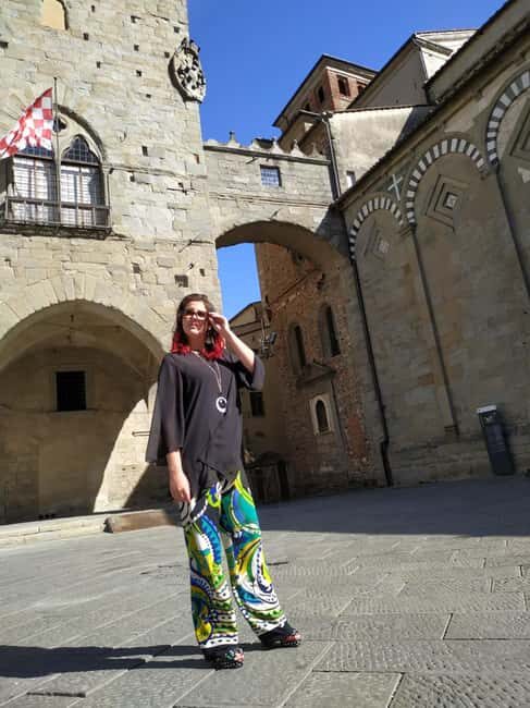 Pistoia: Guided Walking Tour with a Local and Aperitif - Discovering Pistoia’s Charm