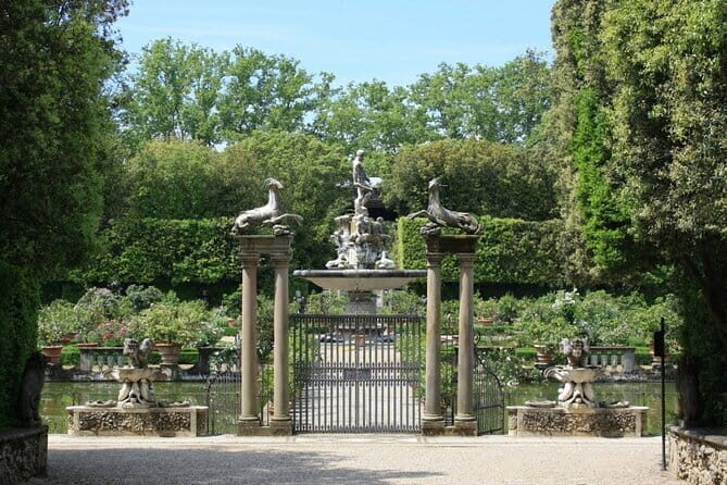 Pitti Palace, Boboli and Bardini gardens Tour with a local Guide - Practical Details