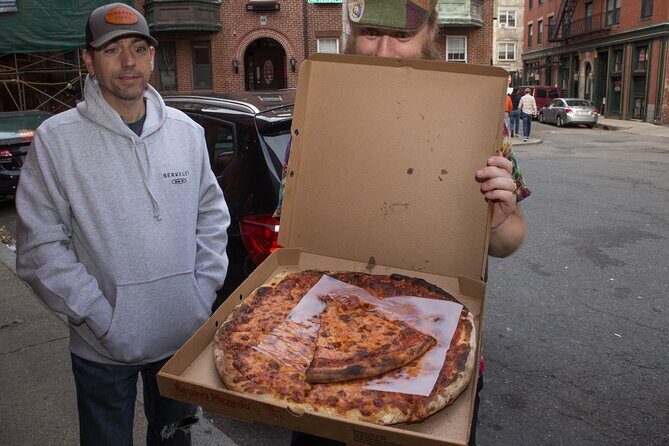 Pizza Beer and Paul Revere Tour - The Guide: Jimbo’s Colorful Style
