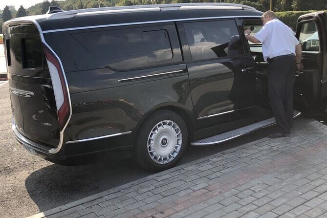 Plano/Allen to Dallas Airport (DFW) - Departure Private Transfer - The Pickup and Meeting Experience