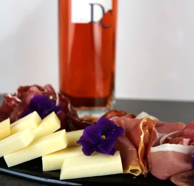 Plateau Gourmand : Charcuteries Champagnes et Fromages - Who Should Consider This Tour?