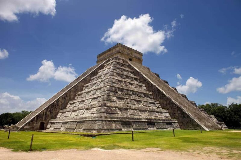 Playa del Carmen: Chichen Itza Early Tour with Hotel Pick-up - Frequently Asked Questions