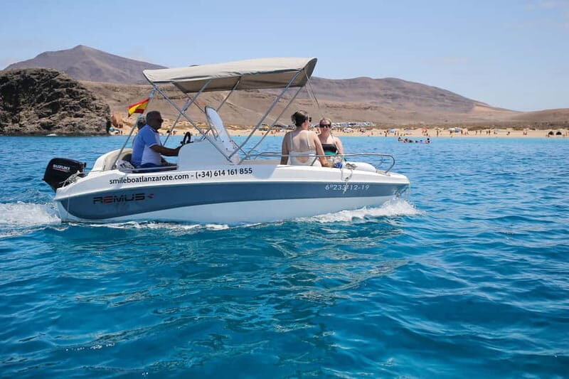 Playa Papagayo: Self-Drive Boat Rental - Key Points