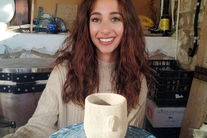 Playing and Creating with Clay 3 Hours Pottery Class - FAQ