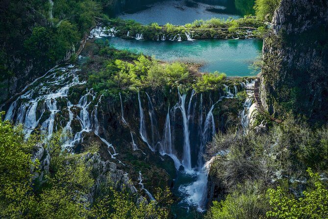 Plitvice Lakes 3,5h tour with panoramic boat ride - Key Points