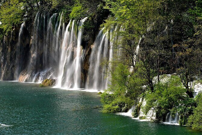 Plitvice Lakes Day Tour from Rijeka, Simple & Safe - The Price and Whats Included