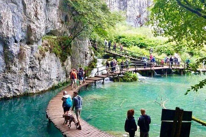 Plitvice Lakes Day Tour from Zadar, Simple and Safe - Your Day Starts in Zadar: Pickup, Bus Comfort, and Check-In Feel