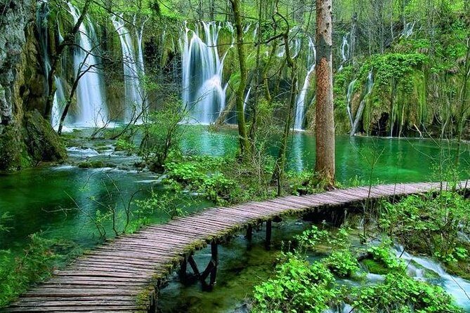Plitvice Lakes - Day Tour with Boat Ride - TICKETS RESERVED - Key Points
