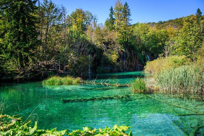 Plitvice Lakes guided Tour from Zagreb - The Journey Begins: From Zagreb to the UNESCO World Heritage Site