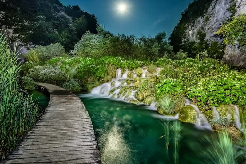 Plitvice Lakes: Guided Walking Tour with Bus and Boat Ride - An Honest Look at the Experience