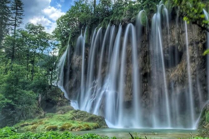 Plitvice Lakes Private day-trip from Zagreb - Key Points