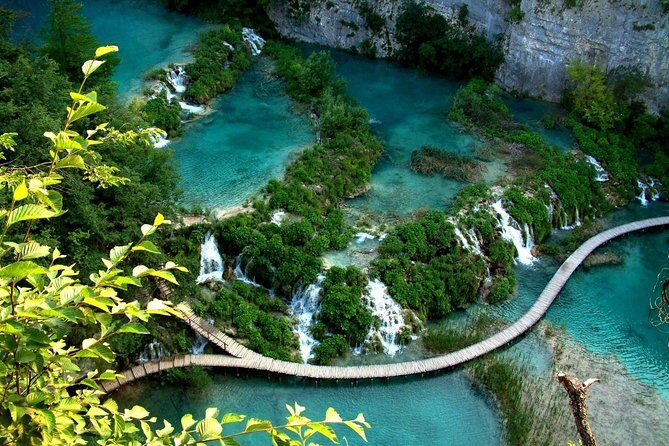 Plitvice Lakes Private Guided Tour from Zadar - Dive Into the Experience