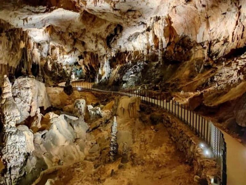 Plitvice Lakes: Tour of Plitvice, Pick Up & Tickets Included - Key Points