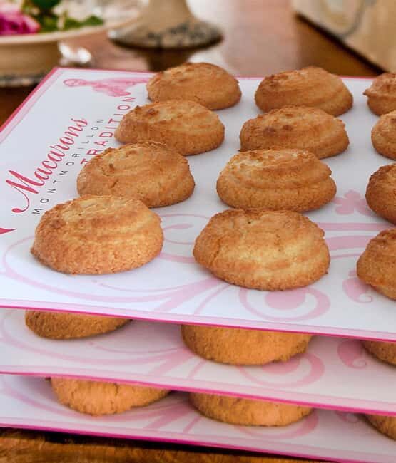 Poitiers: Half-Day Tour with Baptistere and Food Tasting - Key Points