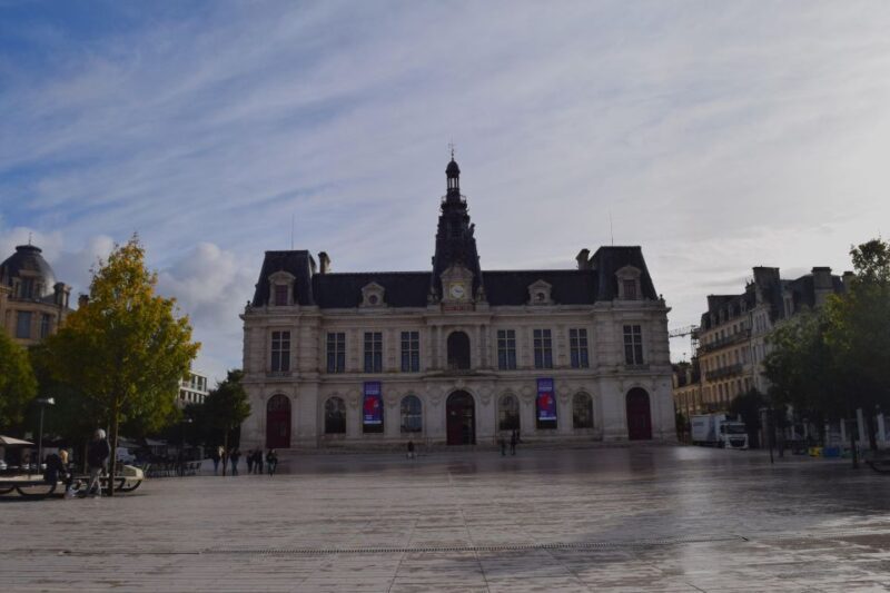 Poitiers : Napoleon III's Walking Tour - Key Points