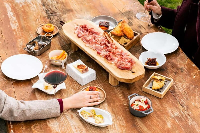 Polignano a Mare: Aperitivo in masseria with typical Apulian products - What to Expect from the Aperitivo in a Masseria