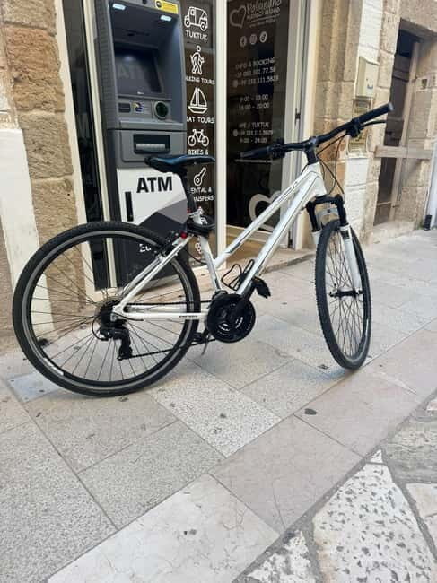 Polignano a Mare: Bike rental - Why Ride a Bike in Polignano a Mare?