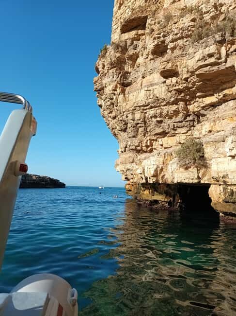 Polignano a Mare: Boat Tour with Aperitif - Exploring the Experience