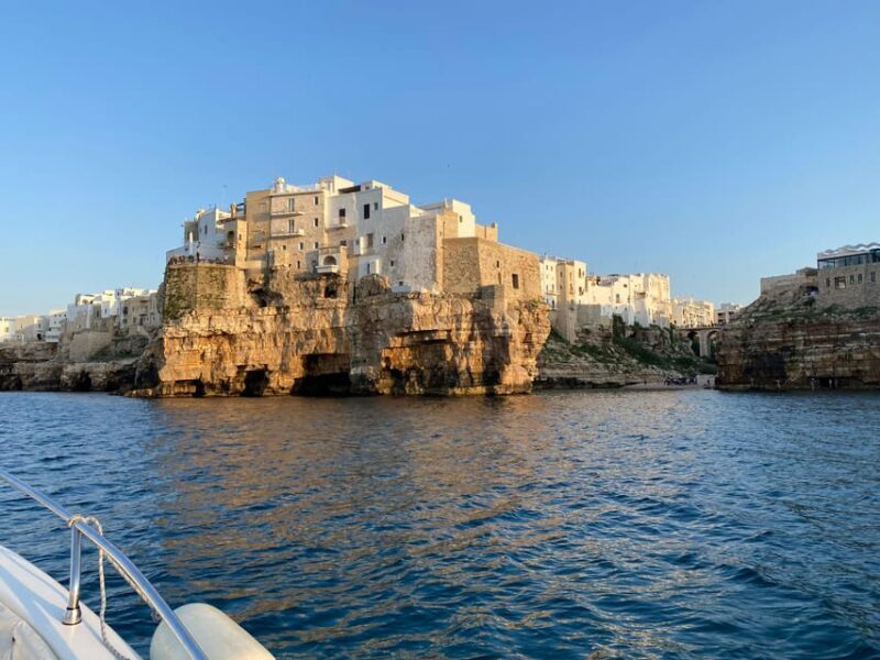 Polignano a Mare: Tour of Barca Tra Grotte with Aperitivo - A Closer Look at the Boat Tour Experience