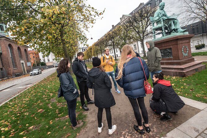 Politically Incorrect Private Hidden Gems Walking Tour - Who Will Love This Tour?