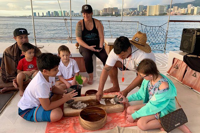 Polynesian Canoe Day Sail - FAQ