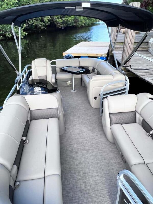 Pompano Beach: Pontoon Boat Rental - Practical Details to Keep in Mind