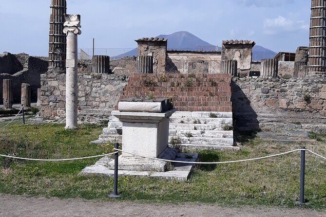 Pompeii & Amalfi Coast Private Day Tour from Naples - Who Is This Tour Best For?
