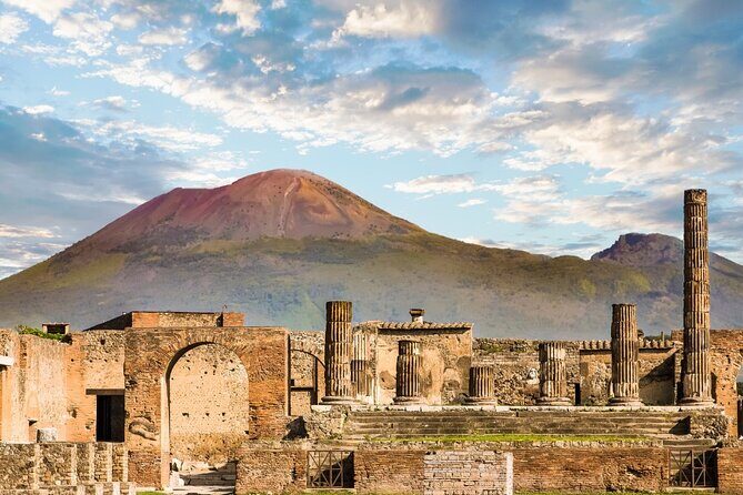 Pompeii and Herculaneum Daily Tour from Naples - The Experience in Detail