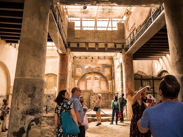 Pompeii and Herculaneum Private Walking Tour with an Archaeologist - Who Should Consider This Tour?