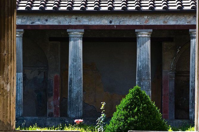 Pompeii and Herculaneum Skip-the-Line Full Day Tour with a Private & Local Guide - Key Points