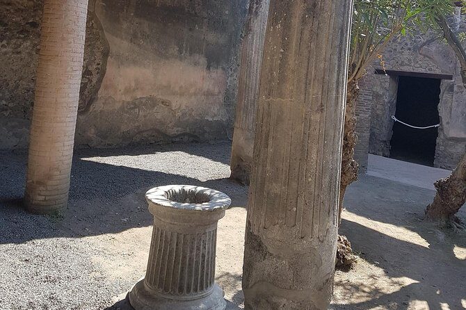Pompeii and Naples From Rome: Private Full-Day Tour with Lunch - A Closer Look at the Itinerary
