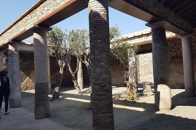 Pompeii and Naples From Rome: Private Full-Day Tour with Lunch - FAQs