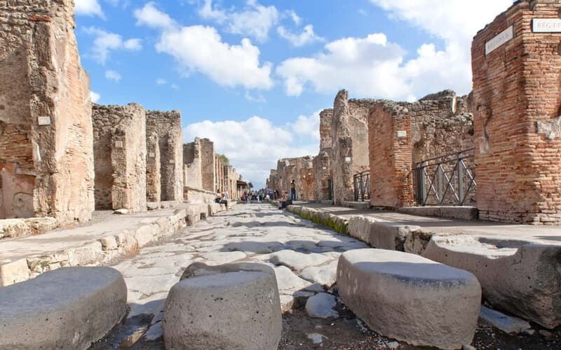 Pompeii: Archeological Tour & Wine Tasting at Mt. Vesuvius - FAQ