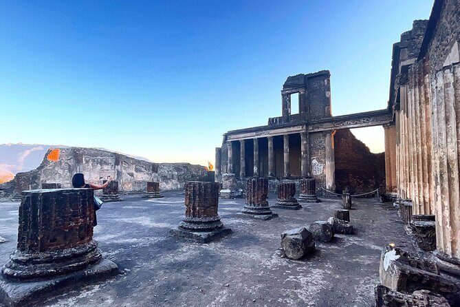 Pompeii from Afternoon to Sunset - FAQs