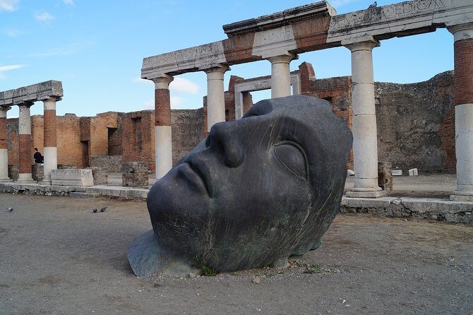 Pompeii Guided Tour & Horse Riding on Vesuvius with Lunch - FAQ