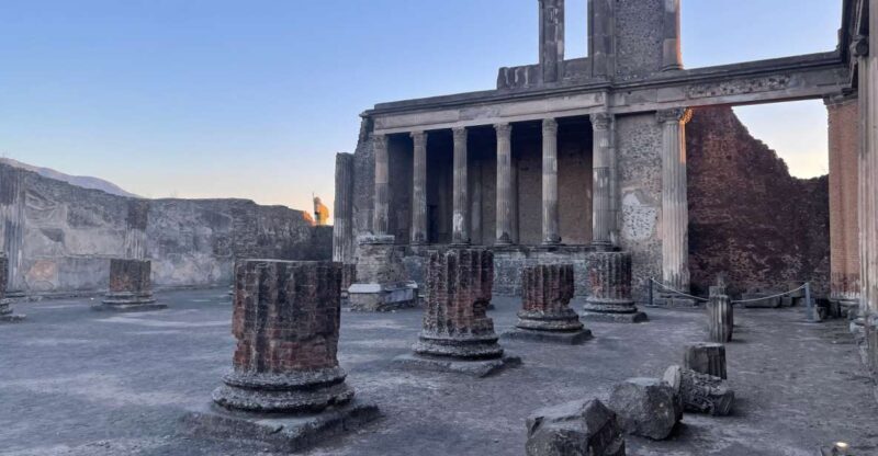 Pompeii: Guided Tour with Skip-the-Line Entry - The Tour Experience: Pros and Cons