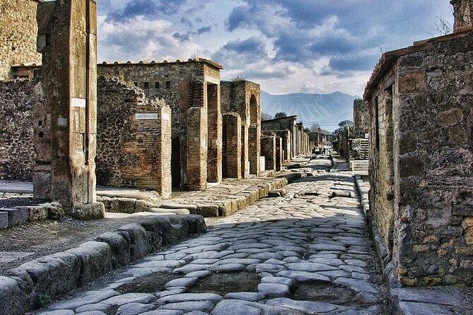 Pompeii half day tour from Naples - The Sum Up