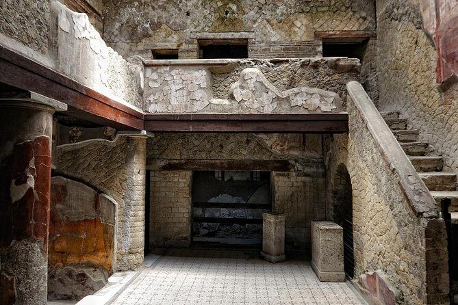 Pompeii & Herculaneum Private Tour: Fast-Track, Winery & Lunch - The Convenience of Private Transportation and Hotel Pickup
