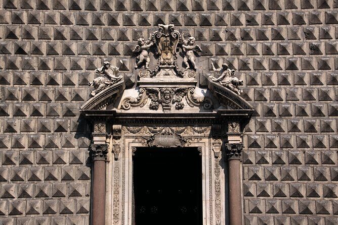 Pompeii ruins and the city of Naples with private transportation - FAQs