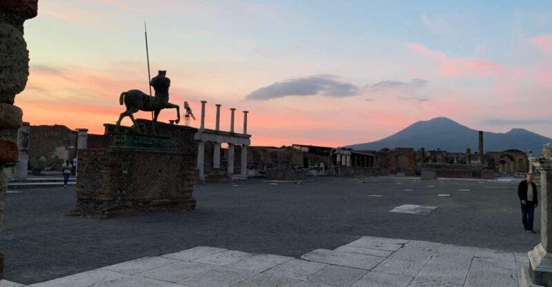 Pompeii semi-private tour, priority Access and Expert Guide - What to Expect on this Pompeii Tour