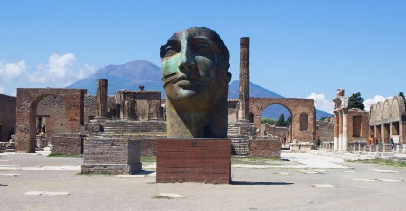 Pompeii: Skip-the-Line Ticket and Virtual Museum - The Experience in Action