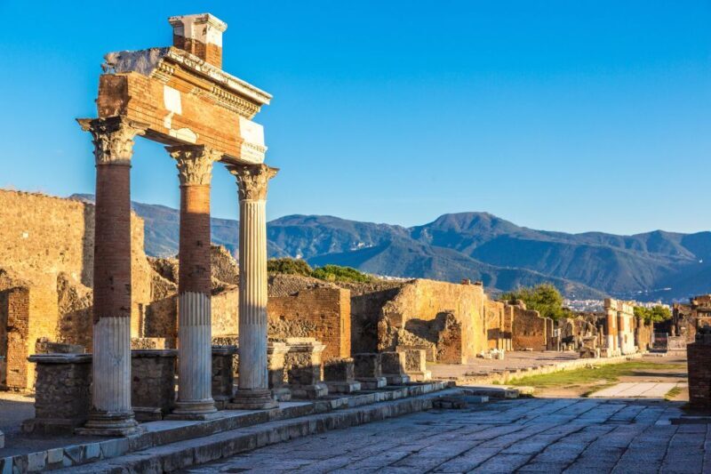 Pompeii Skip the line ticket+transfer from Naples - The Practicalities