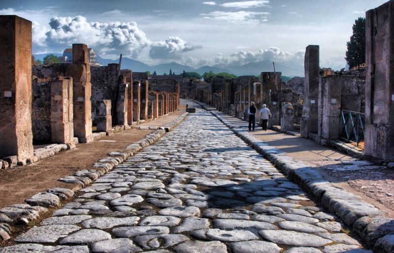Pompeii Skip-the-Line Tour with Expert Archeological Guide - Practical Tips for Your Visit