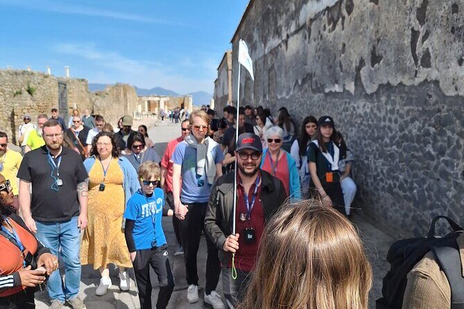 Pompeii small group tour with skip-the-line entrance included - Who Should Consider This Tour?