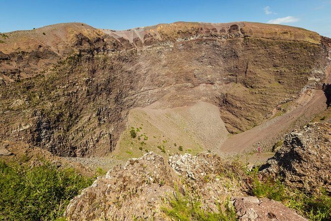 Pompeii to Vesuvius Tour with Skip-the-Line Tickets to Ruins & Volcanic Crater - Transportation, Timing, and Practicalities