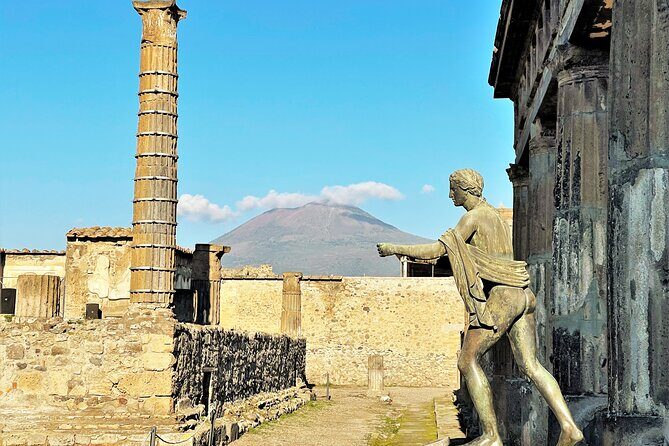 Pompeii, Vesuvius & wine tasting from Amalfi coast all inclusive - A Closer Look at the Itinerary: What to Expect